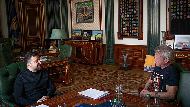 Americk� herec Sean Penn b�hem setk�n� s ukrajinsk�m prezidentem Volodomyrem Zelensk�m (16. b�ezna 2026)