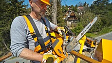 Správa silnic Plzeňsk�©ho kraje hledá až 30 nových řidiÄ�ů, strojn�­ků a stavbařů