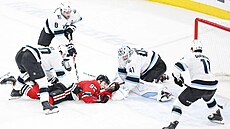 Vít Van��ek v brance Utahu �e�í slo�itou situaci.