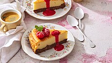 Cheesecake s malinovou omá�kou