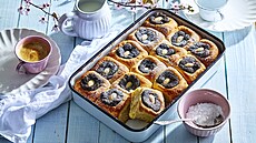 Otev�ené buchty s mákem