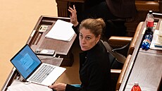 Sn�movna projednává návrh zákona o státním rozpo�tu �eské republiky na rok...