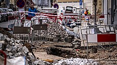 Místo úniku a za�ehnutí plynu z 10. b�ezna v Dobrovského ulici v Praze poblí�...