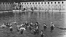 Na snímku je zachycena historická m�stská plovárna, která se d�íve nacházela v...