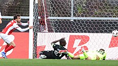 Ricardo Horta z Bragy (vlevo) dává gól proti Ferencvárosi v osmifinále Evropské...