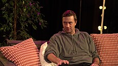 Hostem Naked Warm Up byl komik Tomá� Plho�.