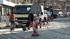 Dopravní komplikace v centru. Staví se koleje mezi Vinohradskou a Václavákem