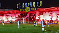 Choreo zlínských fanou�k� v utkání proti Slavii