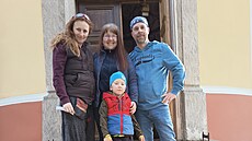 T�iapadesátiletá Dana z ji�ních �ech bojuje se záke�ným nádorem na mozku....