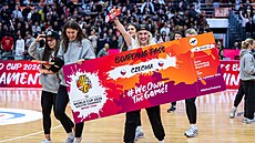 �eské basketbalistky slaví postup na mistrovství sv�ta.