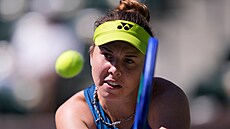 Linda Nosková ve �tvrtfinále turnaje v Indian Wells