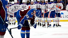 Zklamaný Martin Ne�as po porá�ce s Edmontonem.