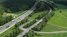 Objízdná trasa povede po nové dálnici, která byla otev�ena v prosinci 2025.