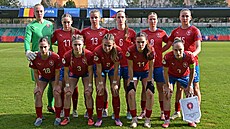 Základní sestava �eské reprezentace �en do 17 let proti Rumunsku.