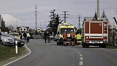 Majitel domu, který ú�ady na�ídily zbourat, vylezl 12. b�ezna 2026 na st�echu....