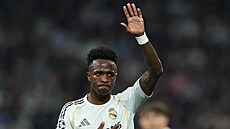 Vinicius Júnior se omlouvá spoluhrá��m z Realu Madrid za neprom�n�nou penaltu...
