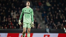 Spar�anský Jakub Surov�ík po obdr�eném gólu.