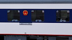 Do Severní Koreje mí�í pouze modrobílé vagony. (12. b�ezna 2026)