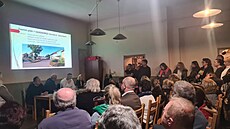 Obyvatelé krom��í�ské místní �ásti Vá�any debatovali o odtr�ení od Krom��í�e....