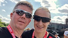 Navzdory vá�né nemoci se Carrová aktivn� v�novala sportu a charitativní...