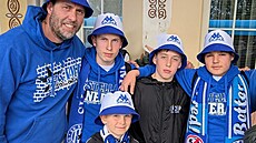 Zbyn�k Müller (vlevo), hlavní organizátor vlakového výjezdu olomouckých...