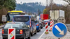 V Náchod� u Albertu na hlavním tahu do Polska za�ala p�estavba okru�ní...