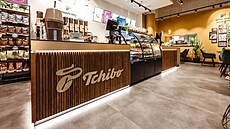 Prodejny Tchibo mají v pr�m�ru kolem 150 metr� �tvere�ních, náv�t�vnost je...