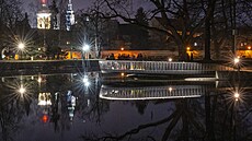 V Ä�. BudÄ�jovic�­ch je nov�© vyhl�­dkov�© molo na soutoku Malše a Vltavy