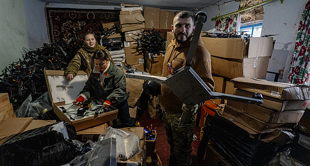 „Hoďte na ně Orešnik!“ Český dron Jan Žižka nakrkl Rusy, Ukrajinci jsou nadšení