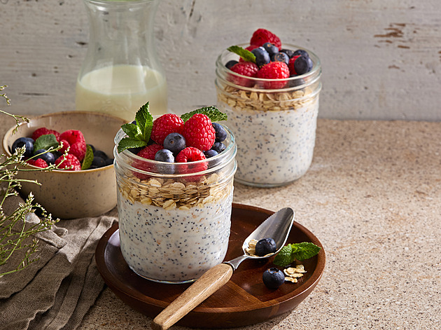 Ovesná kaše s mákem přes noc: Zdravá snídaně za studena bez vaření