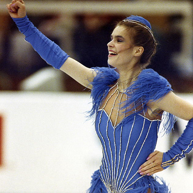 Klauni nebo zebra na ledě. Připomeňte si výjimečné krasobruslařské kostýmy