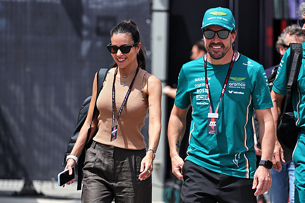 Fernando Alonso se stal poprvé otcem, na Velkou cenu Japonska dorazí později Fernando Alonso se stal poprvé otcem, na Velkou cenu Japonska dorazí později