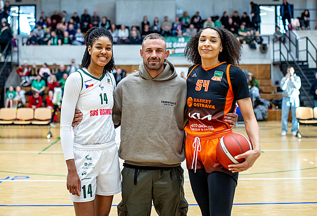 To údržbář na Tatranu nečekal. Obroučka nevydržela smeč ostravské čahounky