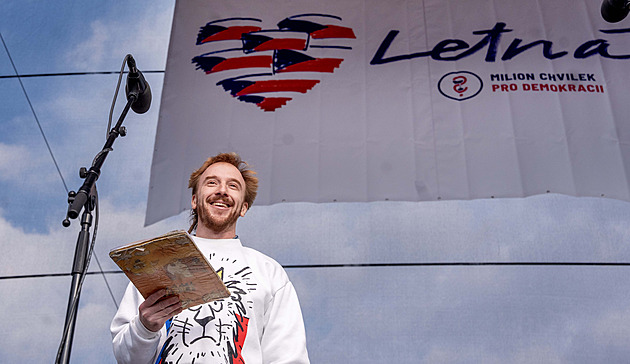 My a lev. Symbol Čech zobrazený konečně v bojovné póze