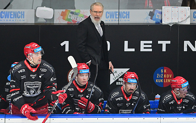 Martinec hodnotí sezonu Hradce: Kdo mohl, tak hrál, klobouk dolů