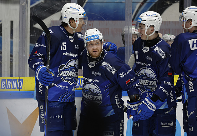 Teď hrajeme o život, hořekuje Zbořil. Dynamo dalo Kometě lekci z produktivity