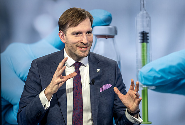 Cizinky i virtuální realita. Ministři nastínili, jak zajistit dostatek zdravotních sester