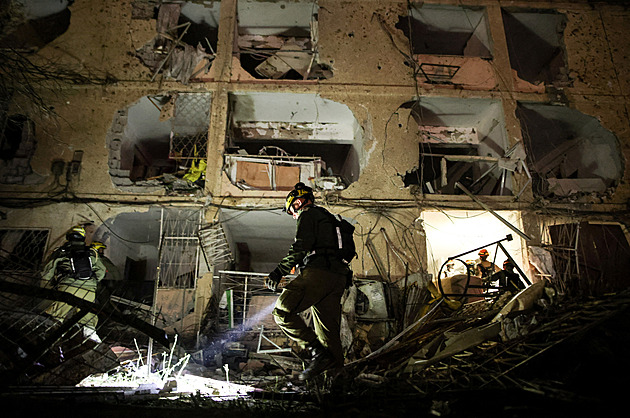 Íránská raketa zasáhla v Izraeli město s jaderným výzkumným centrem