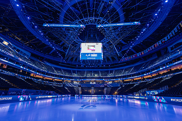 OBRAZEM: Přípravy na MS v krasobruslení vrcholí. Podívejte se na vznik arény i první tréninky