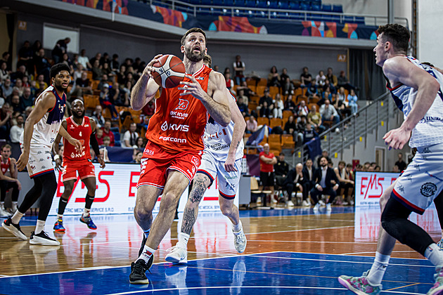 Brno rozhodlo šlágr s Pardubicemi v poslední čtvrtině, Děčín přetlačil Ostravu