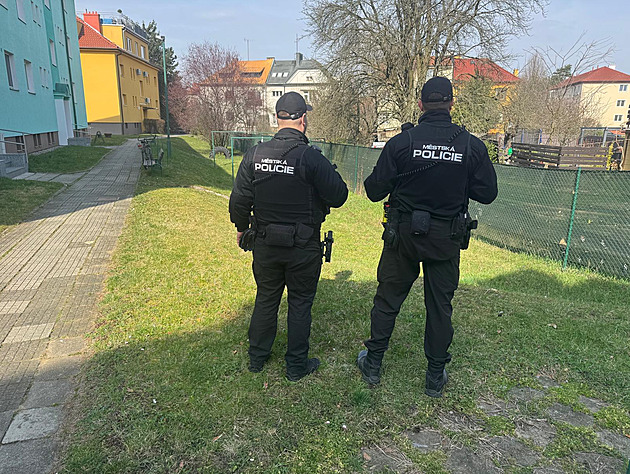 Lidi už týdny obtěžují záhadné výstřely. Podivné zvuky slyší i v noci, nemohou spát