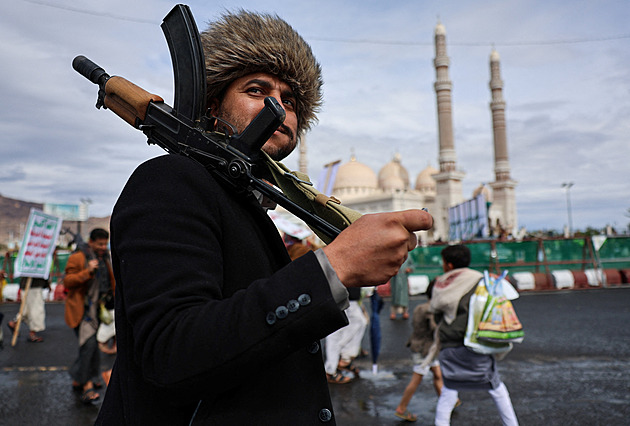 Húsíové vstoupili do války, odpálili raketu na Izrael. Konflikt s Íránem se rozšiřuje