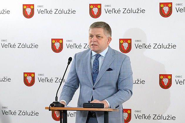 Fica vyšetřuje policie pro vlastizradu, tvrdí slovenská opozice Fica vyšetřuje policie pro vlastizradu, tvrdí slovenská opozice