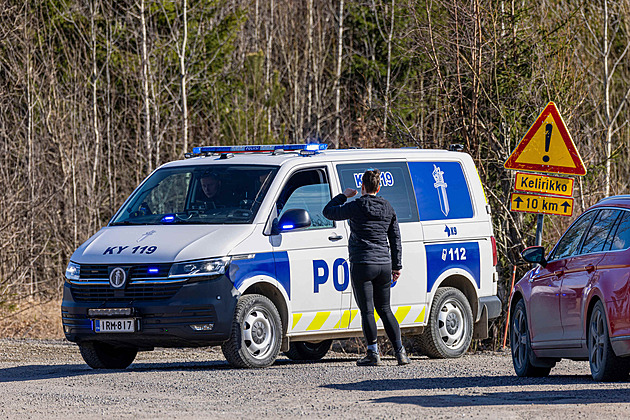 Ukrajinci znovu udeřili na ruský přístav v Baltu, na jihu Finska se zřítily dva drony Ukrajinci znovu udeřili na ruský přístav v Baltu, na jihu Finska se zřítily dva drony