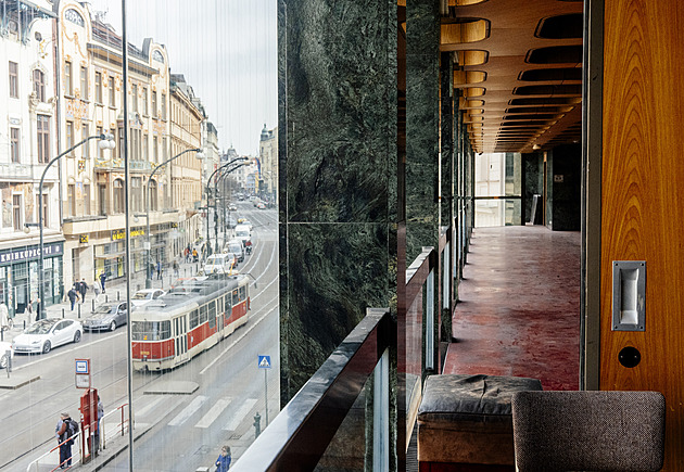 OBRAZEM: Ten magicky zelený serpentin. Naposled nahlédněte do útrob Nové scény