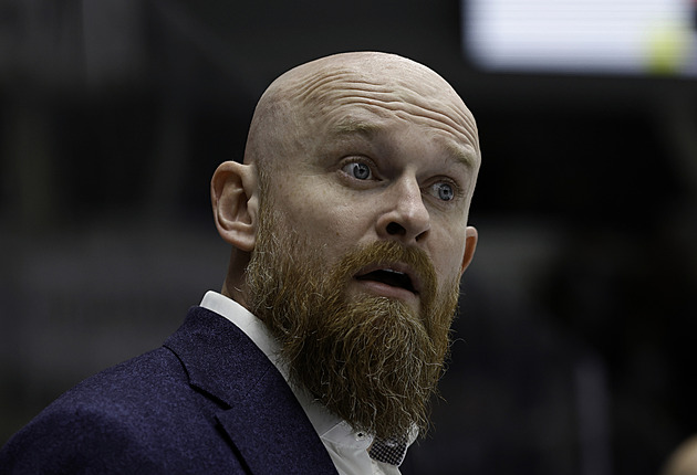 ONLINE: Červenka skóruje, Kometa na hraně vyřazení. Sparta bojuje s Plzní