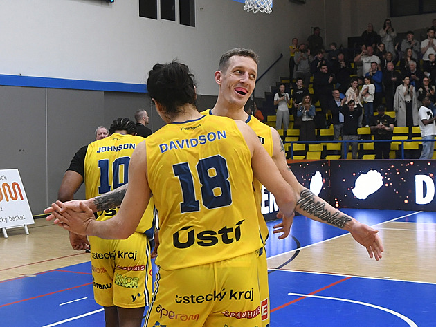 Ústecký lídr Pecka: Vyslyšel jsem modlitby, ať nekončím. Ovlivnili mě i fanoušci Ústecký lídr Pecka: Vyslyšel jsem modlitby, ať nekončím. Ovlivnili mě i fanoušci