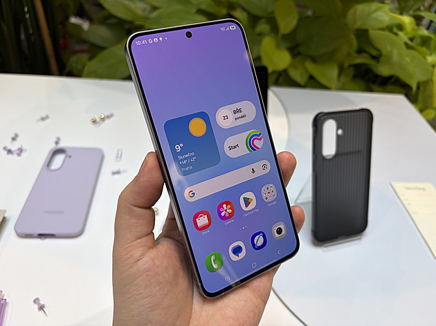 Cenu nejvyšší verze nechtějte vidět. Samsung představil svůj největší hit