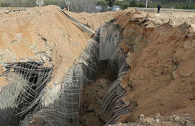 Izrael gumuje hranice Libanonu po vzoru Gazy. Na jihu „odtrhává“ mrtvou zónu