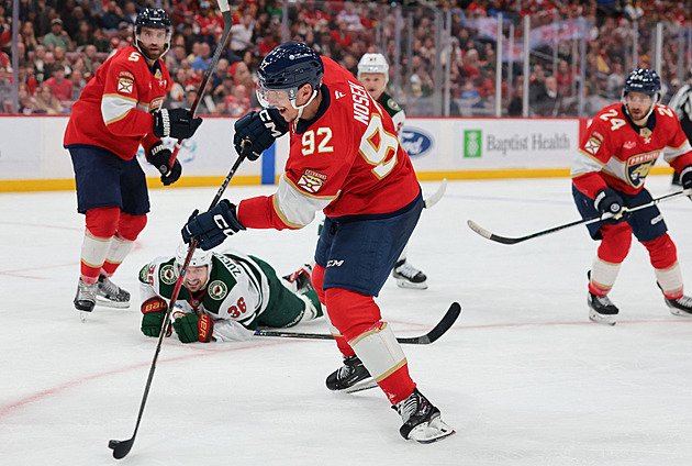 Smůla pro Noska. Po vleklém zranění si zlomil nohu. Aspoň že tu druhou, vtipkoval